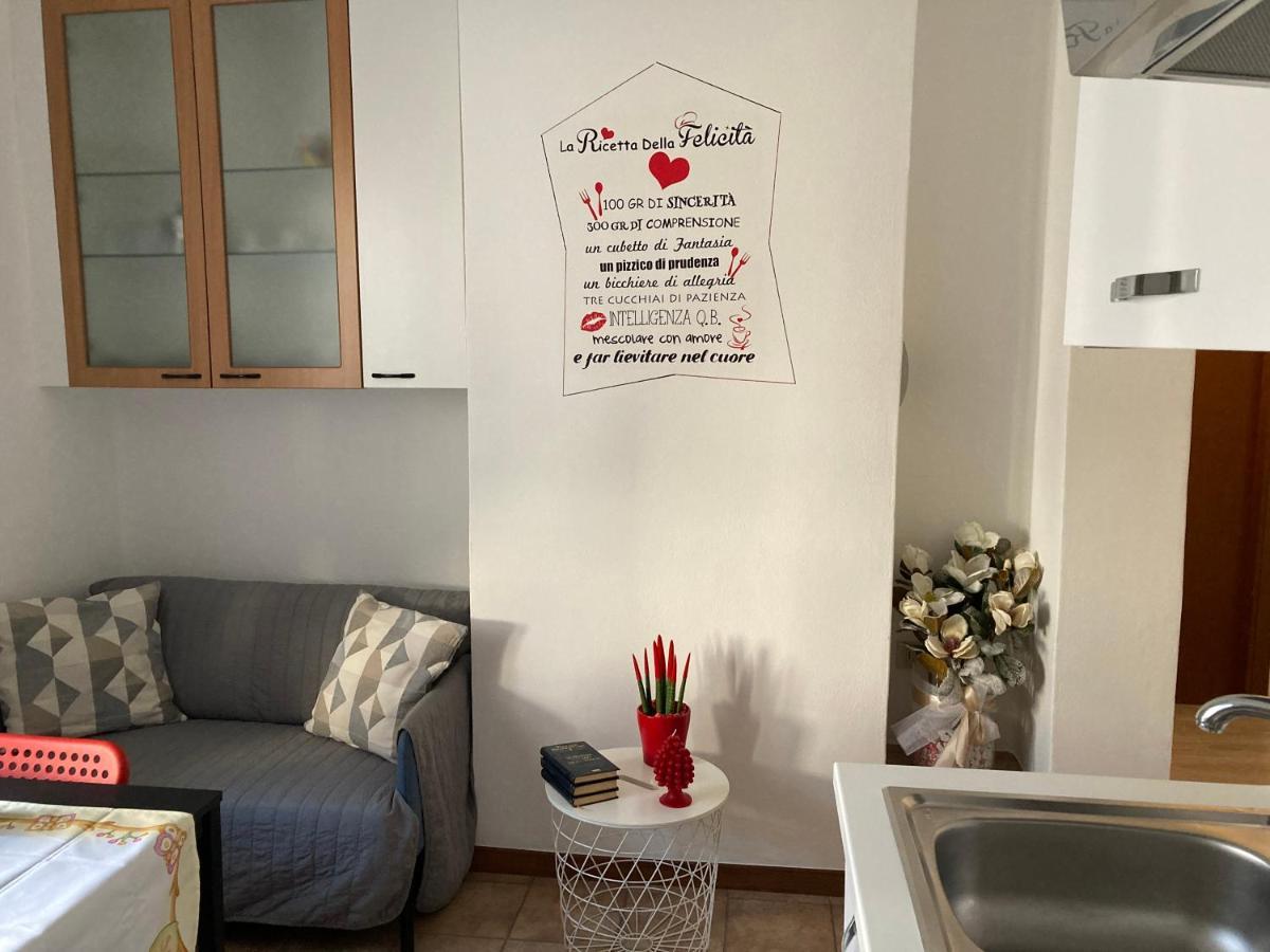 Casa Mirella Apartment Lovere Exterior photo